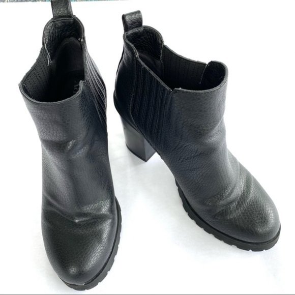 Sam & Libby Chelsea Black Chunky Platform Boots - Picture 8 of 9
